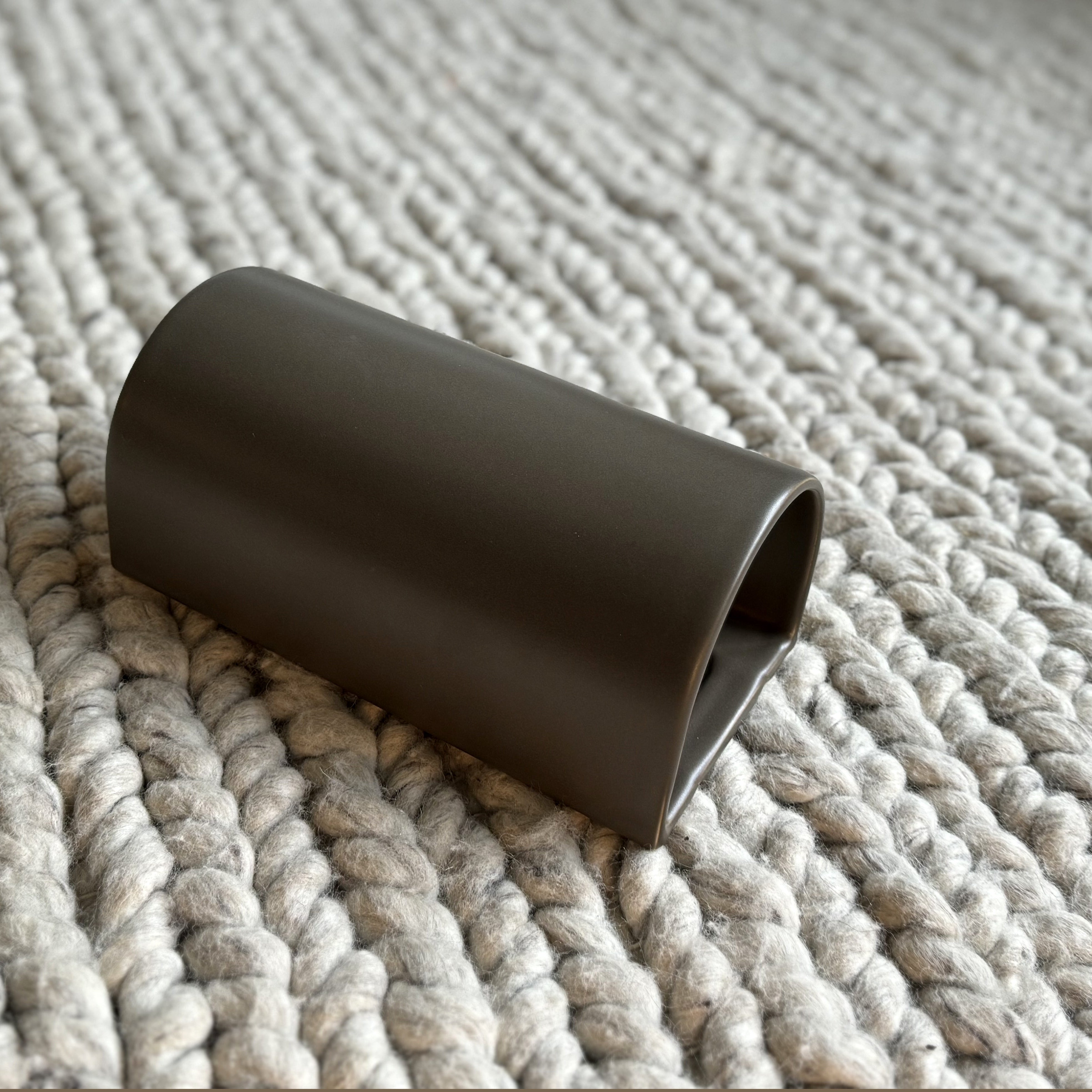 Ceramic wall light CURVE | Brown