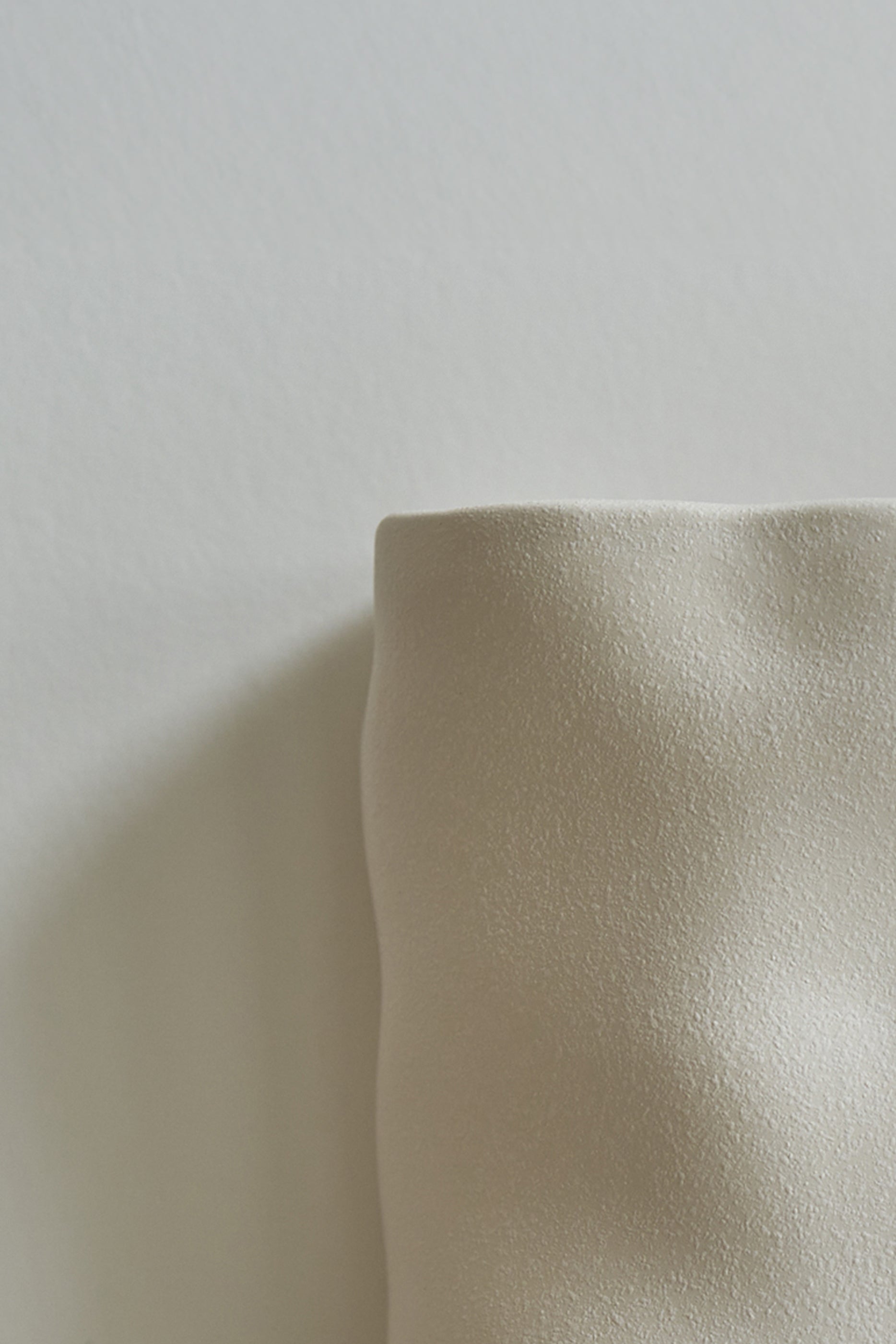 Ceramic wall light ALBA | Textured matte white