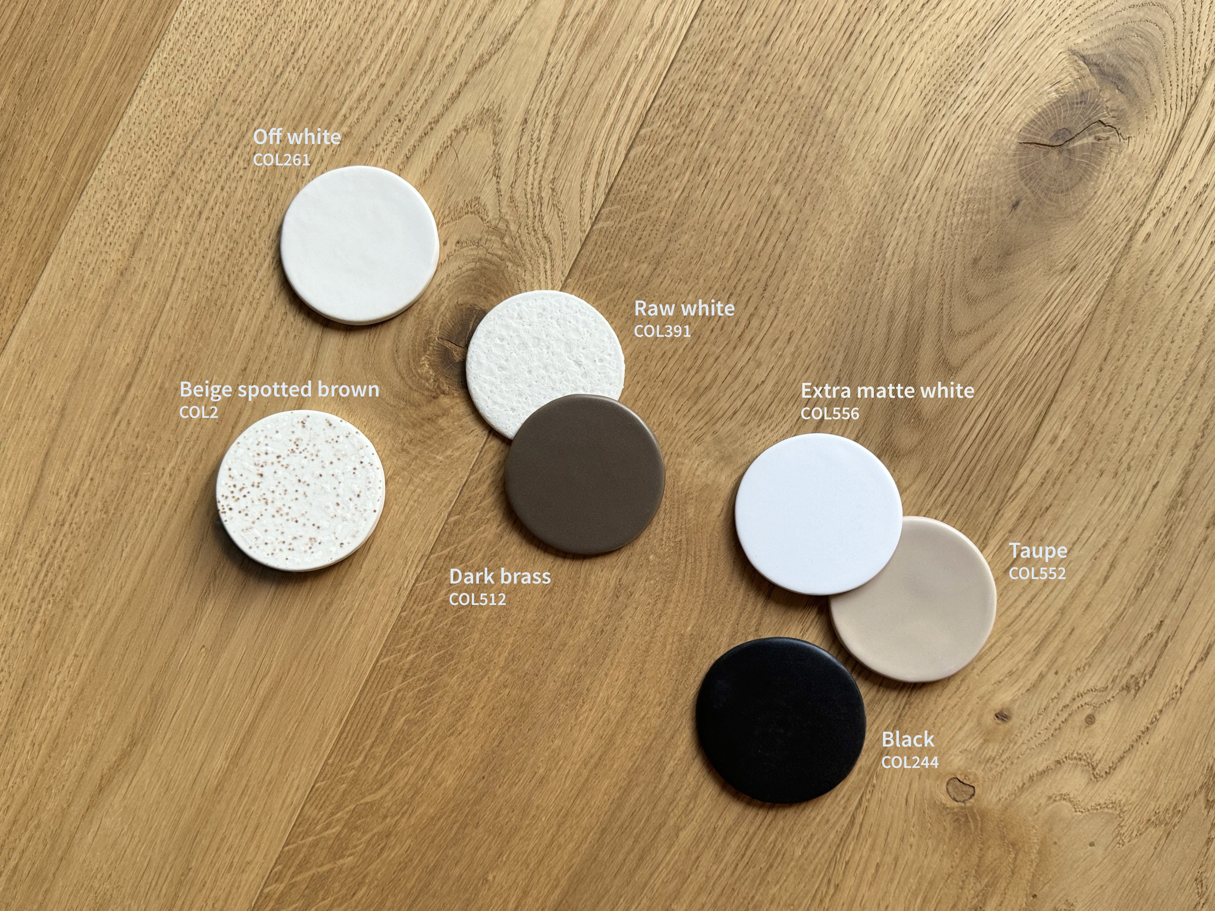 Ceramic wall light CURVE | Extra Matte White Textured