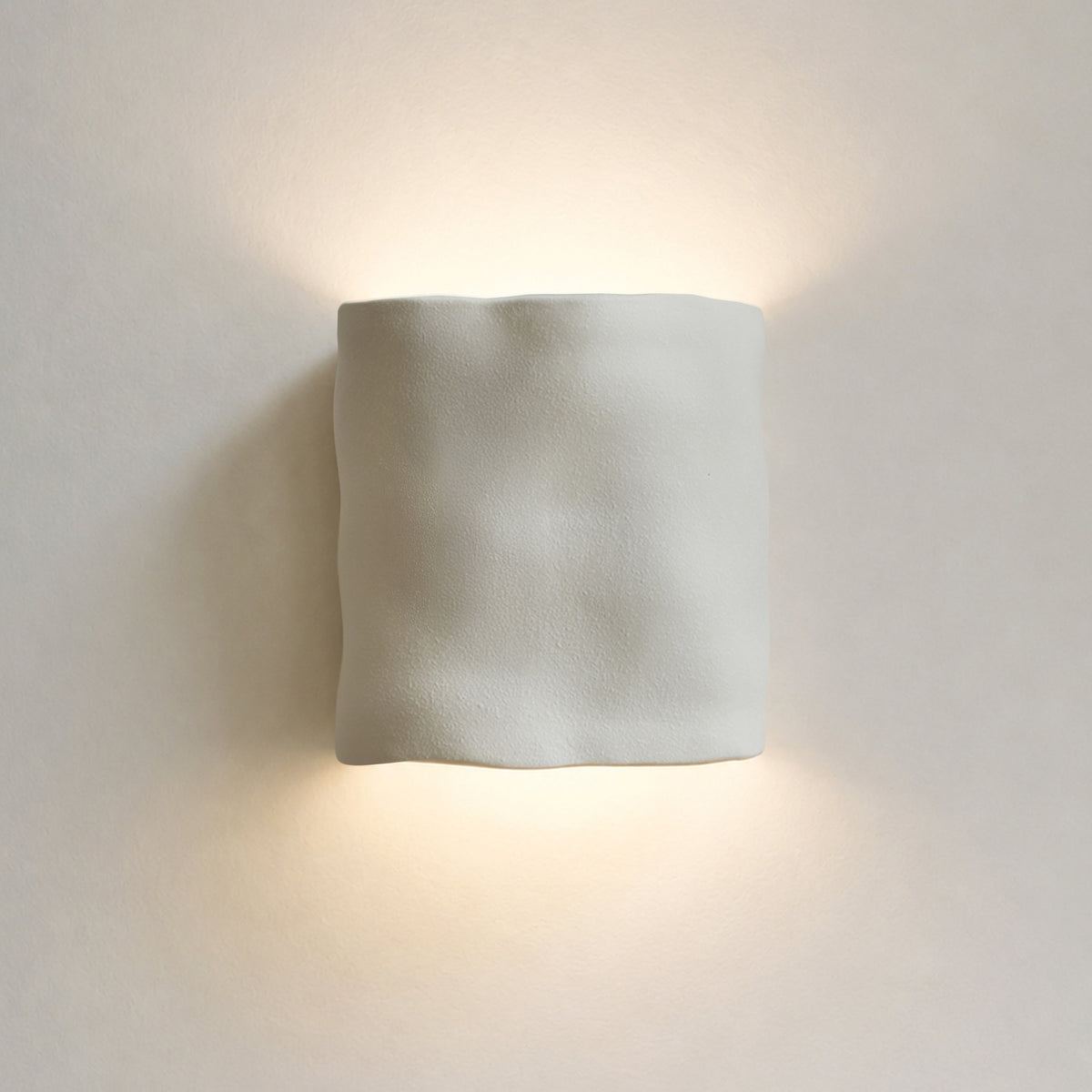 Ceramic wall light ALBA | Textured matte white